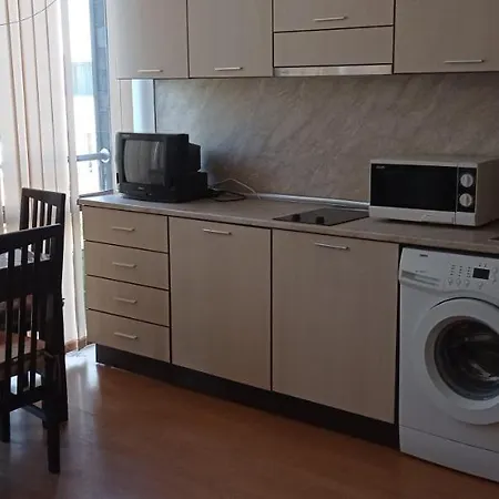 Apartment 1 Bedroom In Eden Near Casino And The Beachplatinum